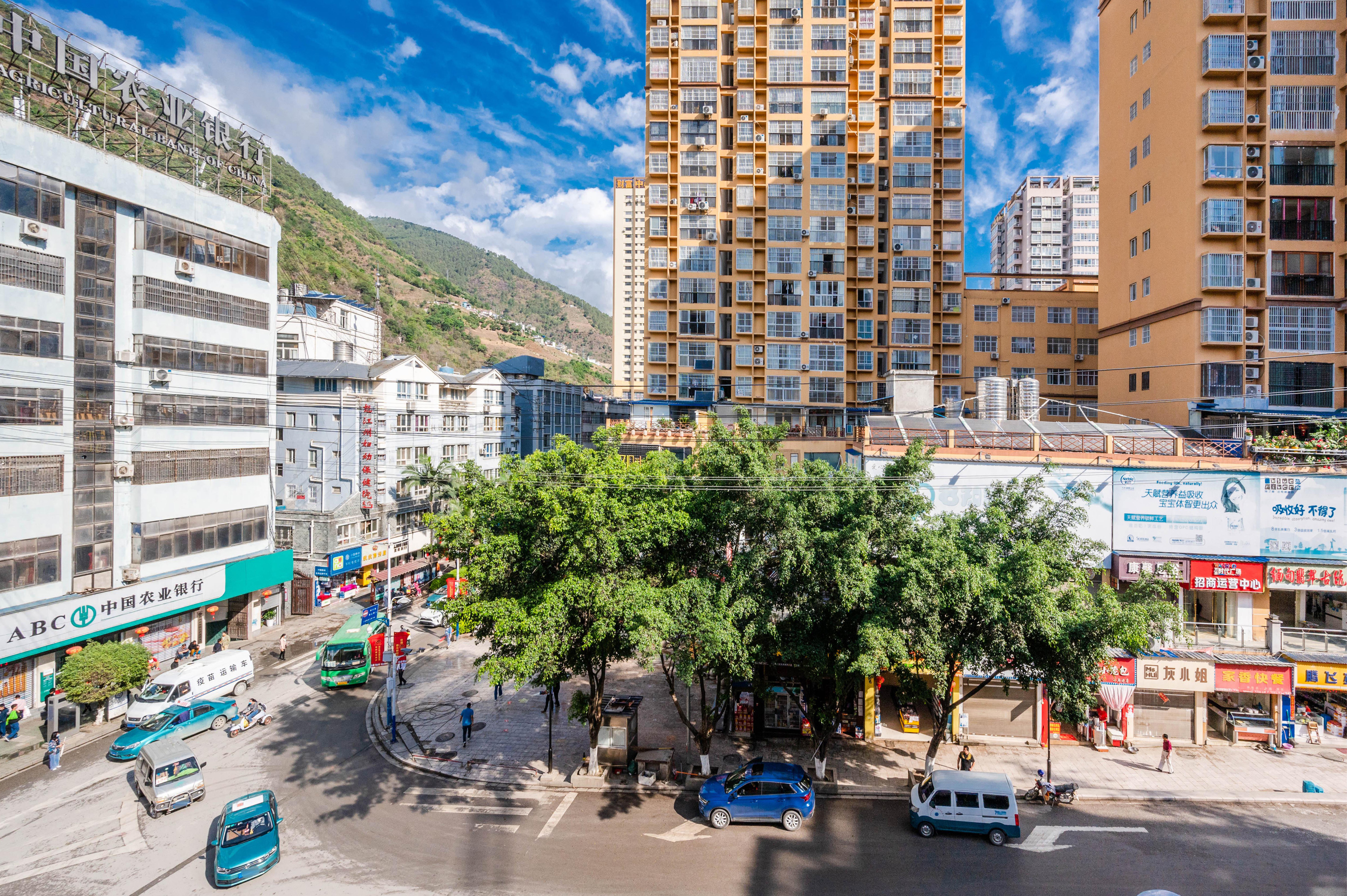 Shengshi Hongbang Hotel Over view