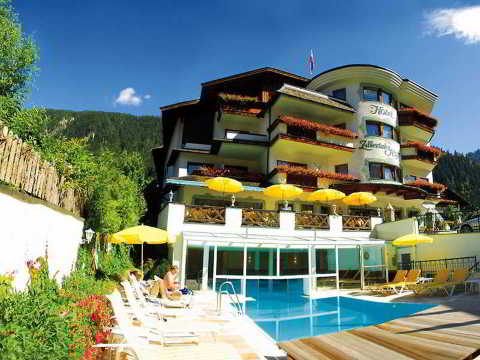 Alpine Hideaway Zillertalerhof - 4 Sterne SuperiorOver view