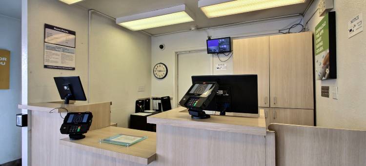 密尔沃基布鲁克菲尔德白杨溪 Residence Inn 酒店(Residence Inn Milwaukee Brookfield at Poplar Creek)图片