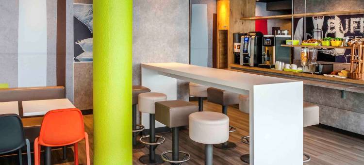 巴黎拉德芳斯库尔布瓦宜必思快捷1号酒店(Ibis Budget Courbevoie Paris la Défense 1)图片