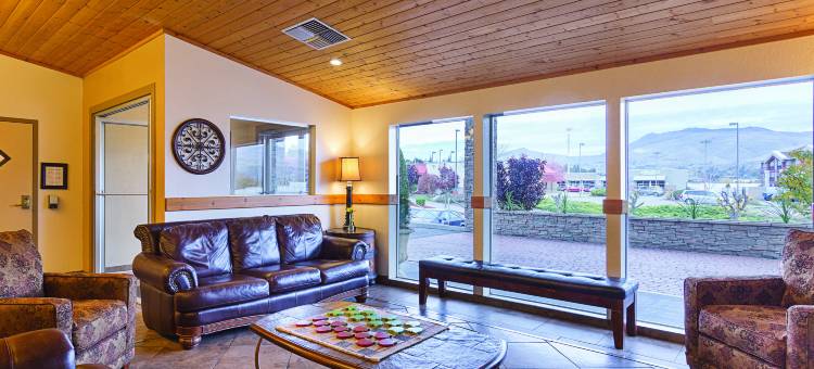 克拉丽奥波因特酒店-文纳奇(Clarion Pointe Wenatchee)图片