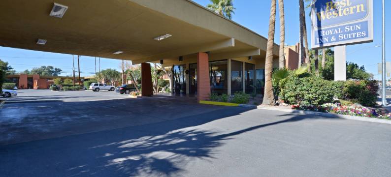 皇家阳光酒店及套房(Royal Sun Inn & Suites)图片