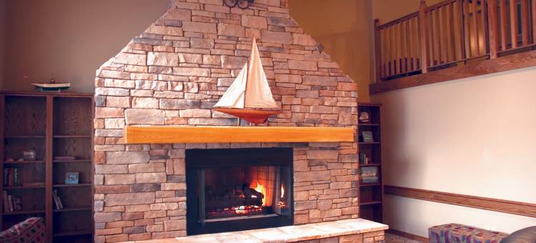 沙勒瓦美吟温德姆酒店(AmericInn by Wyndham Charlevoix)图片