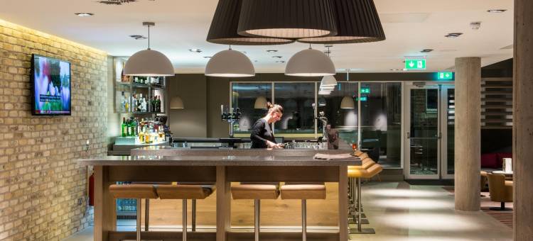 爱丁堡中心南桥 - 皇家大道宜必思酒店(Ibis Edinburgh Centre South Bridge – Royal Mile)图片
