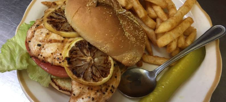 高山之家河石酒店(River Rock Hotel Mountain Home)图片