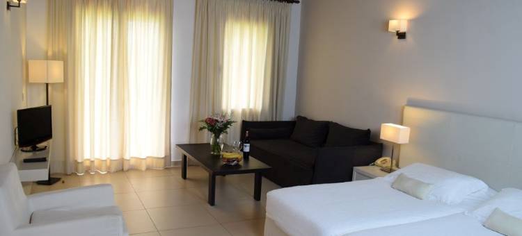 马雷艾亚纳帕(Mare Ayia Napa)图片