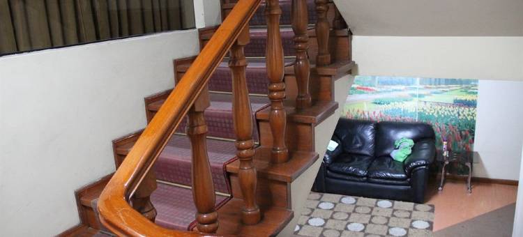 AQP赛德拉尔酒店(Hotel Sideral AQP - Cochera)图片