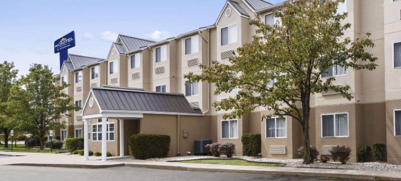 路易斯维尔东部麦客达温德姆酒店(Microtel Inn & Suites by Wyndham Louisville East)图片