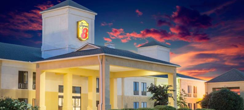 克莱蒙斯-温斯顿-塞勒姆地区速8酒店(Super 8 by Wyndham Clemmons/Bermuda Run/Winston-Salem I-40)图片