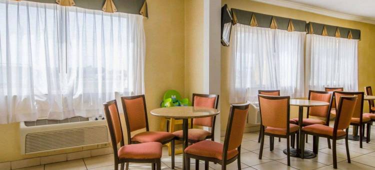 品质酒店东部(Quality Inn Evansville Eastland Area)图片