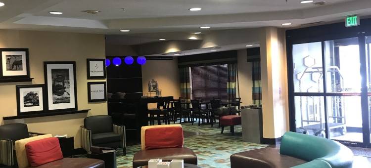 希尔顿欢朋酒店-格伦伍德温泉(Hampton Inn Glenwood Springs)图片