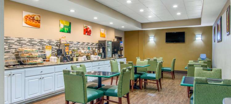 品质酒店及套房联合城-亚特兰大南部(Quality Inn & Suites Union City - Atlanta South)图片