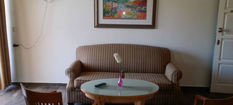 米奈瓦海滩旅馆(Minerva Beach)图片