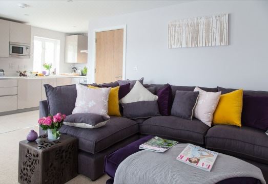 Goldeneye (HM107) 72736Hotel Overview