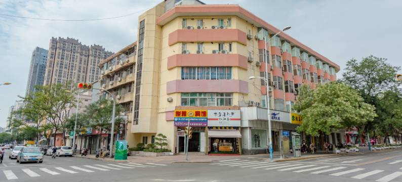 济南艾诗尼元素主题酒店图片