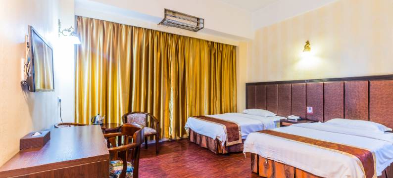 云和大酒店(财富中心池湖店)图片