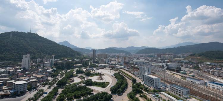 金典商务酒店(龙岩动车站万宝广场店)图片