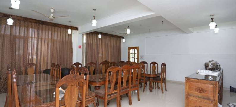 OYO 4759 Nishat Hill Resort图片