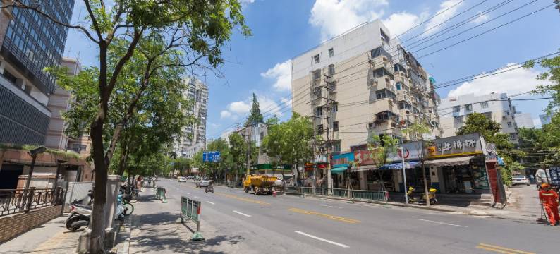 清沐酒店(南京省人民医院上海路地铁站店)图片