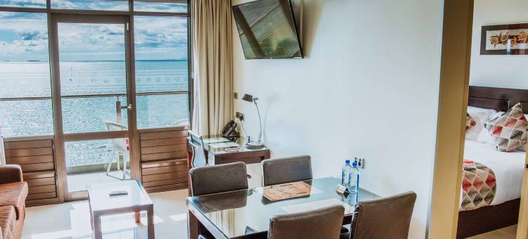 斐济威洛艾洛海滩华美达套房酒店(Ramada Suites by Wyndham Wailoaloa Beach Fiji)图片