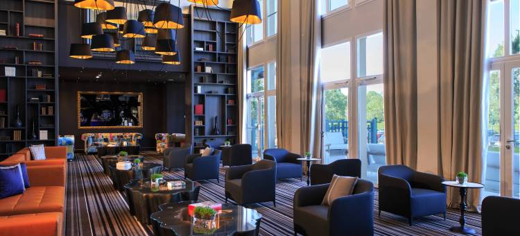 巴黎竞技场圣云万丽酒店(Renaissance Paris Hippodrome de St. Cloud Hotel)图片