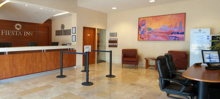 波萨里卡嘉年华酒店(Fiesta Inn Poza Rica)图片