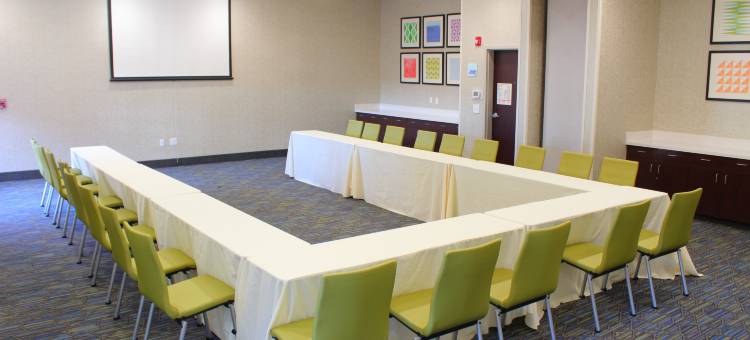 智选假日套房酒店纳帕谷 - 美国大峡谷(Holiday Inn Express & Suites Napa Valley-American Canyon)图片