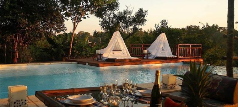 若爱查斯日欧诺酒店(Hotel Raices Esturion)图片