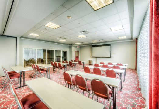 Staybridge Suites COLUMBUS OSU-MEDICAL CENTER by IHGHotel Overview