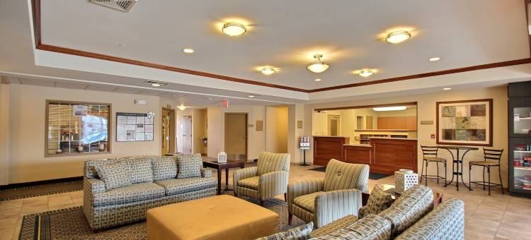 Candlewood Suites 密尔沃基机场奥克里克(Candlewood Suites Milwaukee Airport-Oak Creek)图片