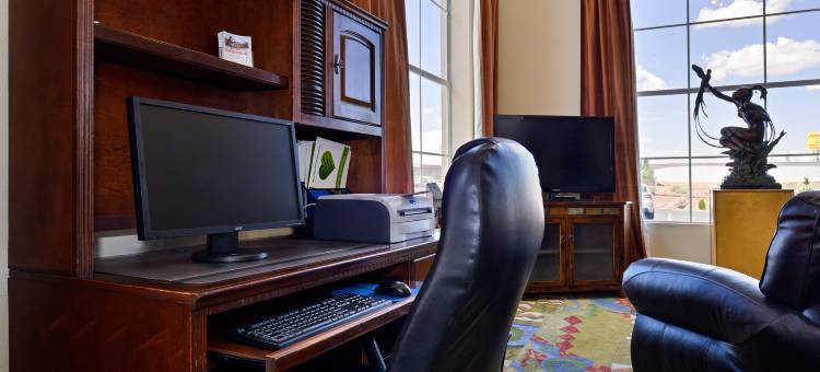 霍尔布鲁克温德姆呗盟套房酒店(Baymont Inn & Suites by Wyndham Holbrook)图片