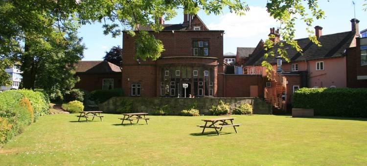 贝斯特韦斯特普拉斯犁 & 耙酒店(Best Western Plough  Harrow Hotel)图片