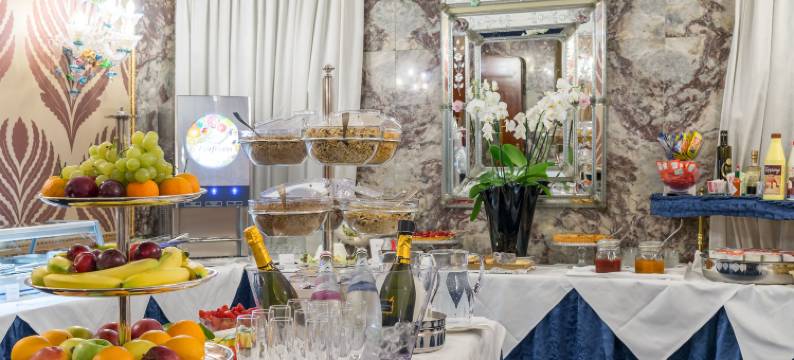 蒙特卡洛酒店(Hotel Montecarlo)图片