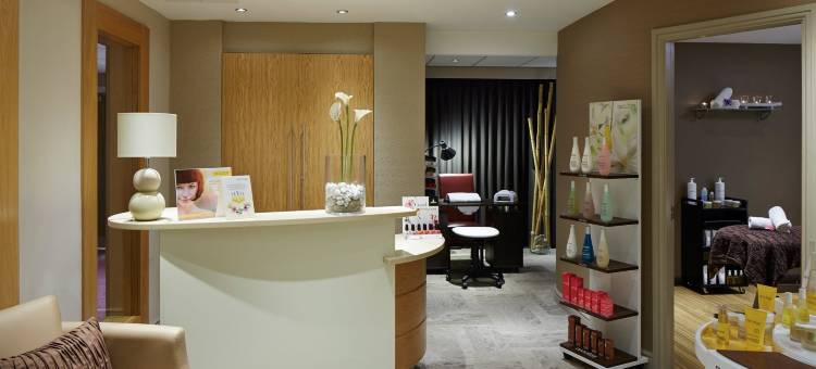 霍林斯霍尔酒店及乡村俱乐部(Hollins Hall Hotel, Golf & Country Club)图片