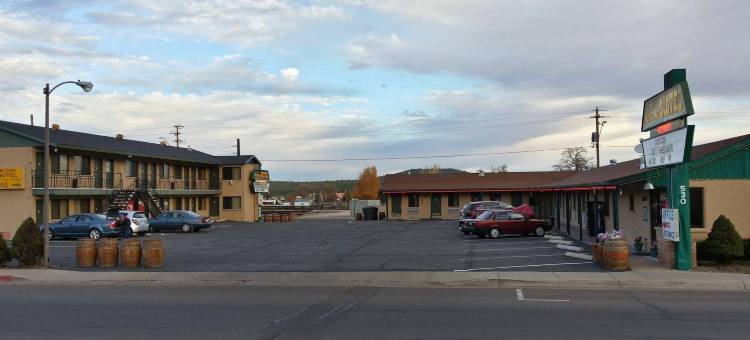 6号汽车旅馆威莱斯, 亚利桑那州 – 历史66号公路(Motel 6 Williams AZ Historic Route 66)图片