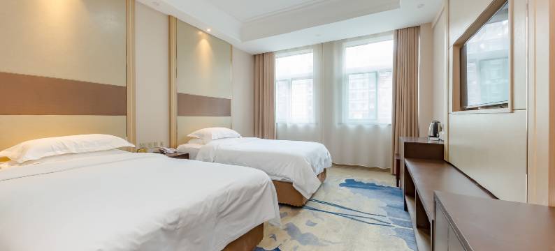 鸿腾三馆商务酒店(济南会展中心店)图片