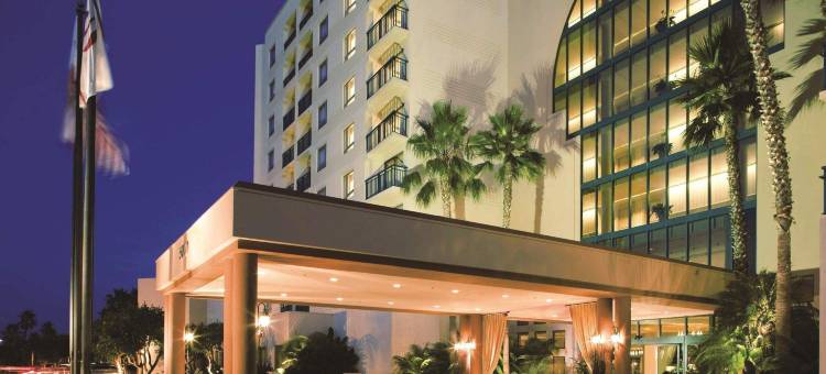 纽波特海滩万豪湾景酒店(Newport Beach Marriott Bayview)图片