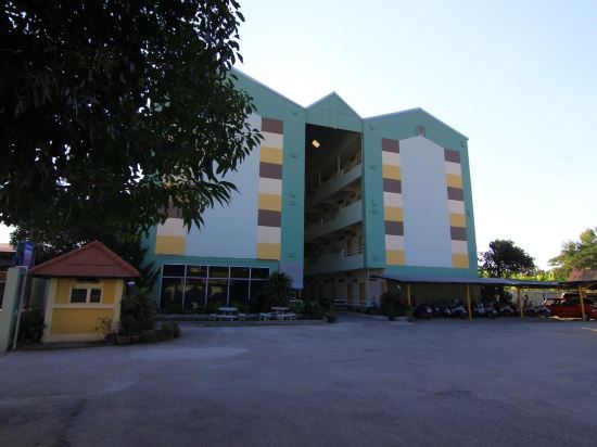Lamphun Hotels Where To Stay In Lamphun Tripcom - 