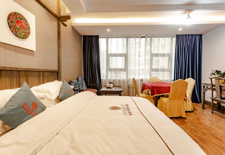 Shiji Huayuan Hotel Hotel Overview