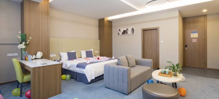 艺龙安云酒店(深圳元芬龙胜地铁站店)图片