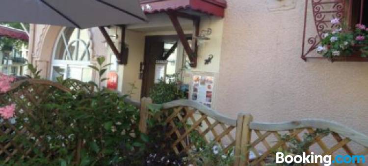 德斯公寓酒店(Hotel des Remparts)图片