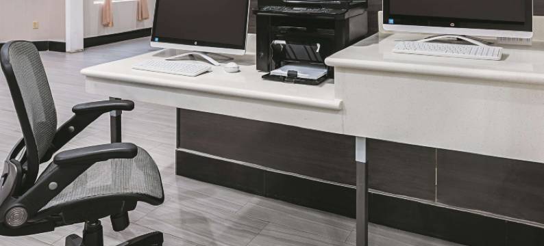 明尼阿波利斯西北拉昆塔温德姆套房酒店(La Quinta Inn & Suites by Wyndham Minneapolis Northwest)图片