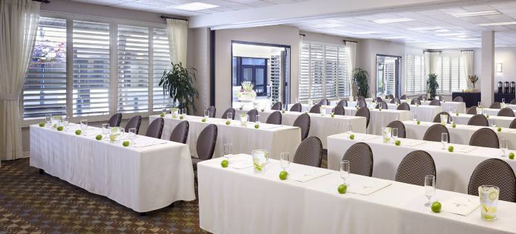 滨水酒店 - Hyatt尚选品牌成员(Waterfront Hotel, Part of Jdv by Hyatt)图片