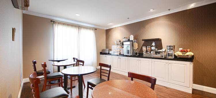 棕榈花园贝斯特韦斯特酒店(Best Western Palm Garden Inn)图片