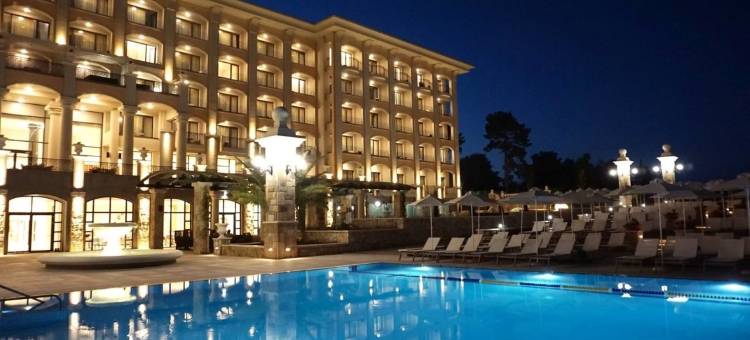 阿斯特花园酒店(Astor Garden Hotel)图片