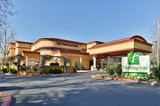 萨克拉门托兰乔科尔多瓦假日酒店(Holiday Inn SACRAMENTO RANCHO CORDOVA by IHG)