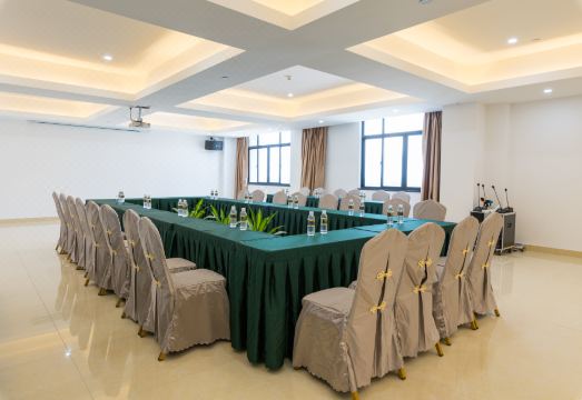 Haonianhua Business Hotel Hotel Overview