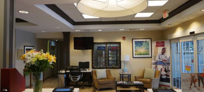 Candlewood Suites 西部斯普林菲尔德(Candlewood Suites WEST SPRINGFIELD by IHG)图片