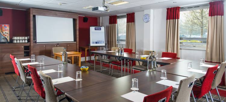 米尔顿凯恩斯智选假日酒店(Holiday Inn Express Milton Keynes)图片