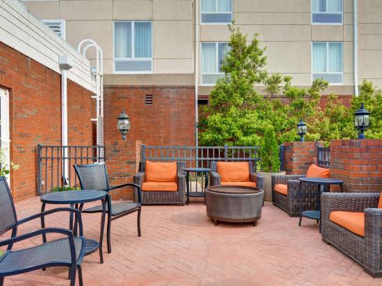 Hilton Garden Inn Hattiesburg Hotel Reviews And Room Rates Trip Com